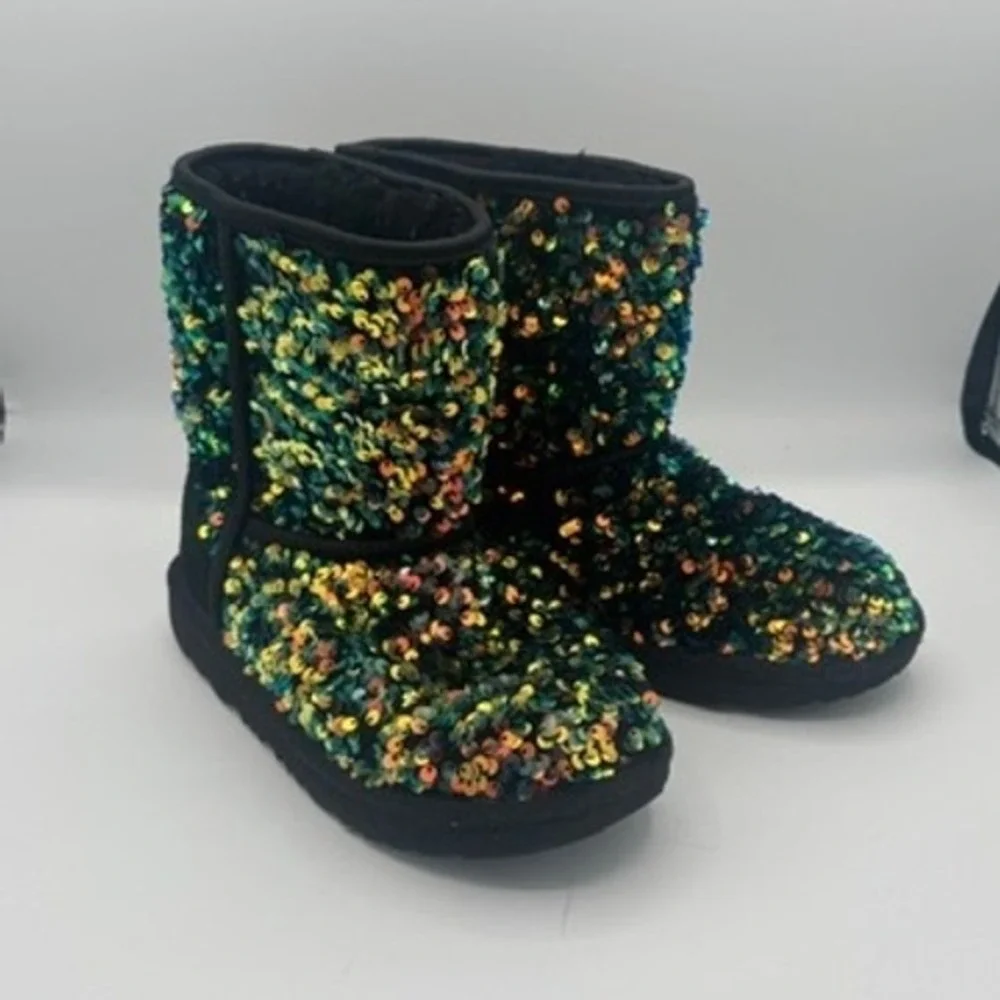 UGG Classic Short Sequin Boots Kids Sz 13 Black Green Iridescent Sparkle Glitter